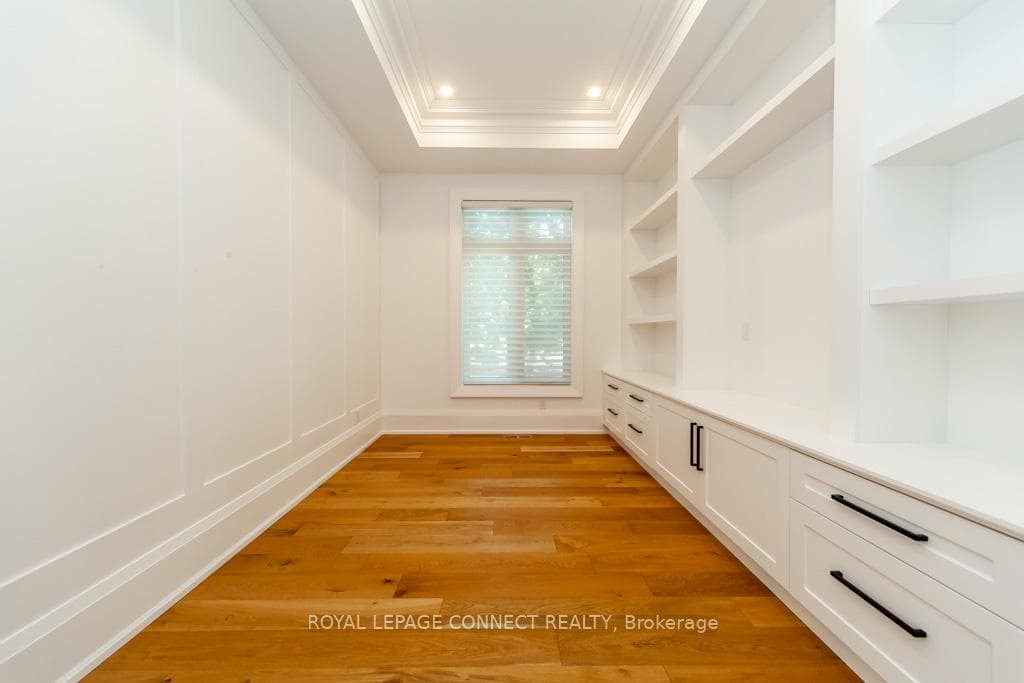 46 Gwendolen Avenue photo 12