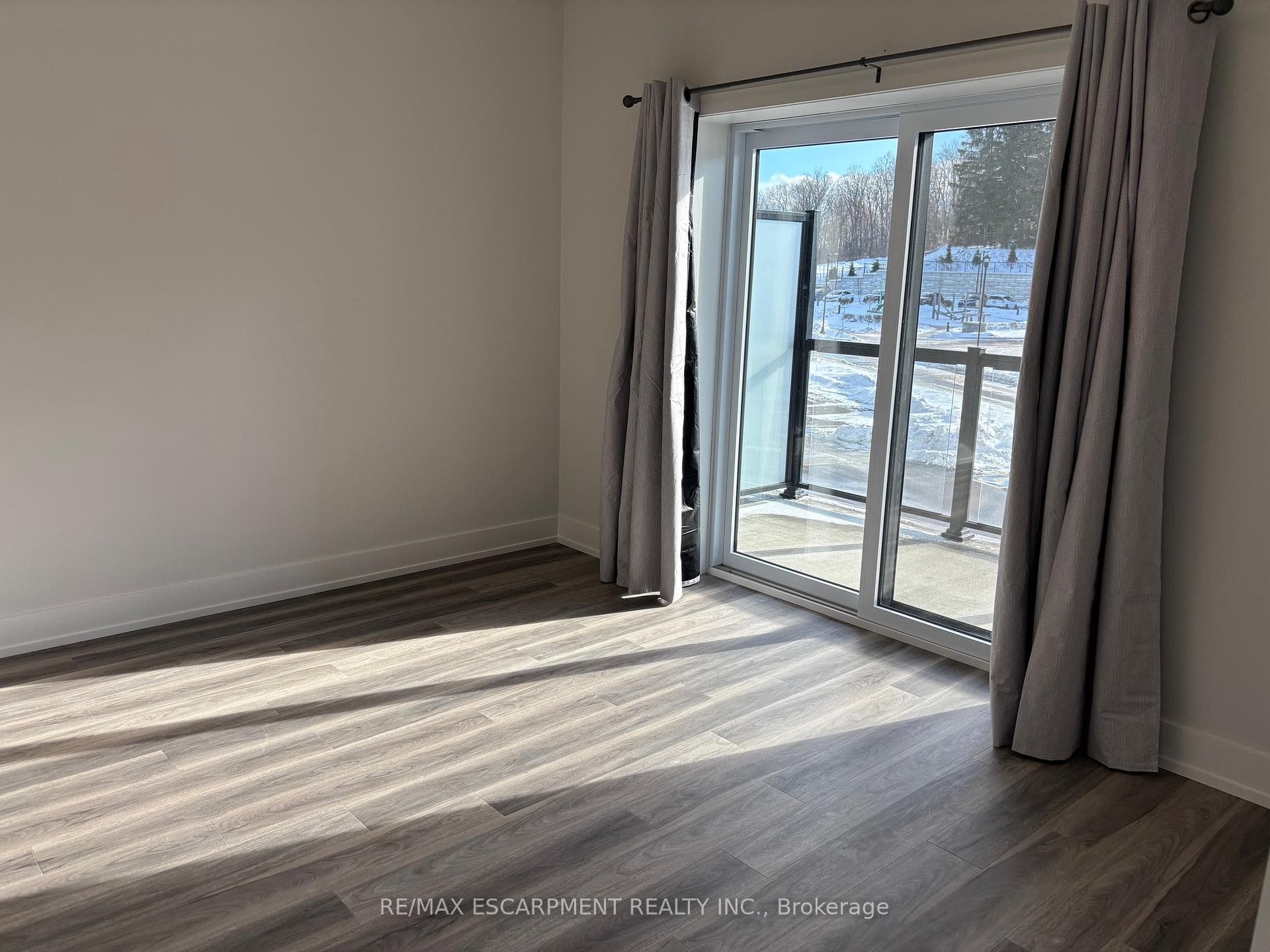 1100 Lackner Place Unit 211 photo 3