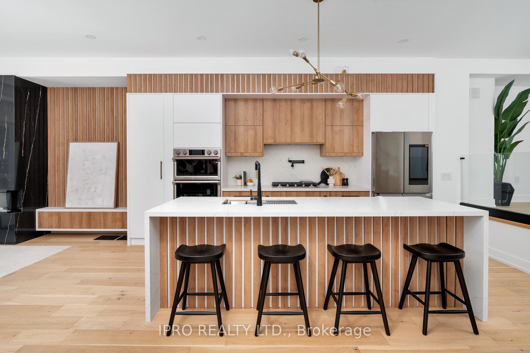 280 Westlake Avenue photo 8