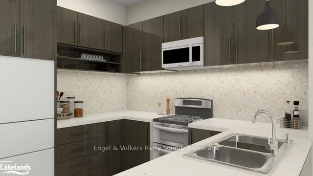 410 FIRST Street Unit B04 photo 9