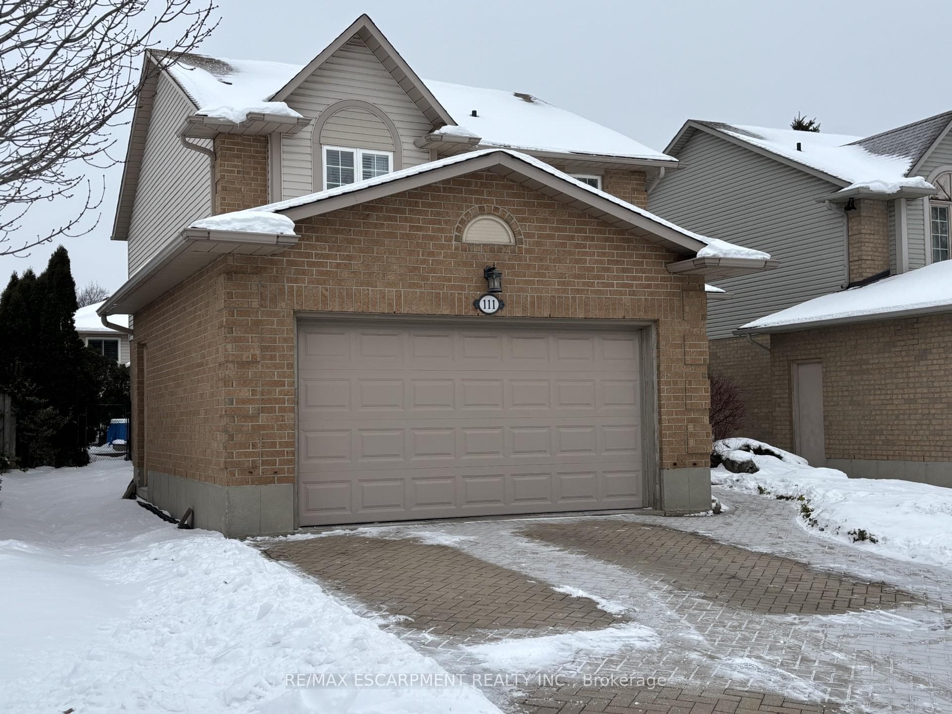 111 Duncairn Crescent photo 2