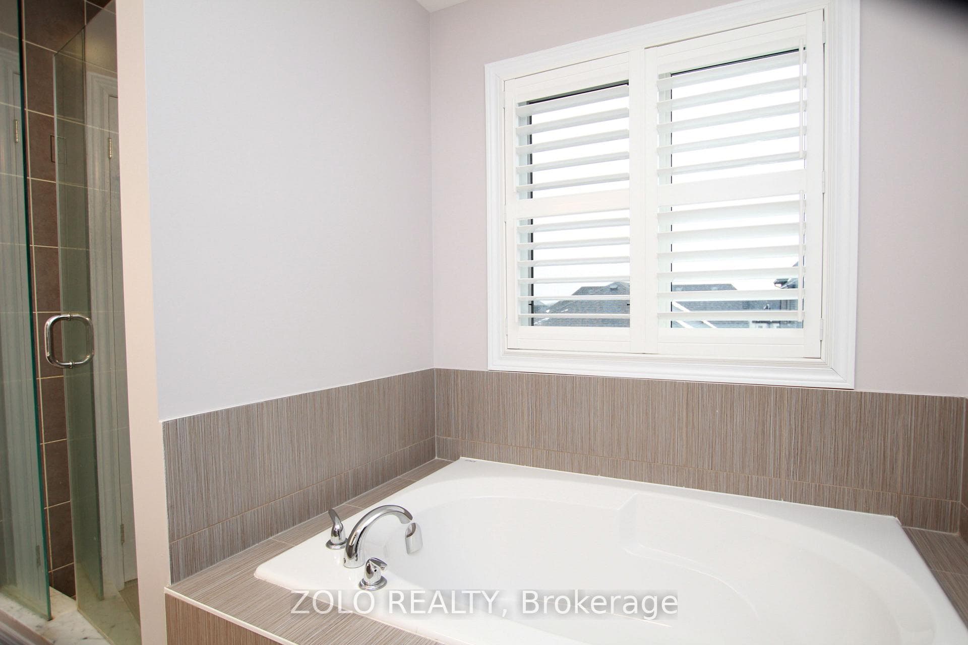 1431 Lormel Gate Avenue Innisfil