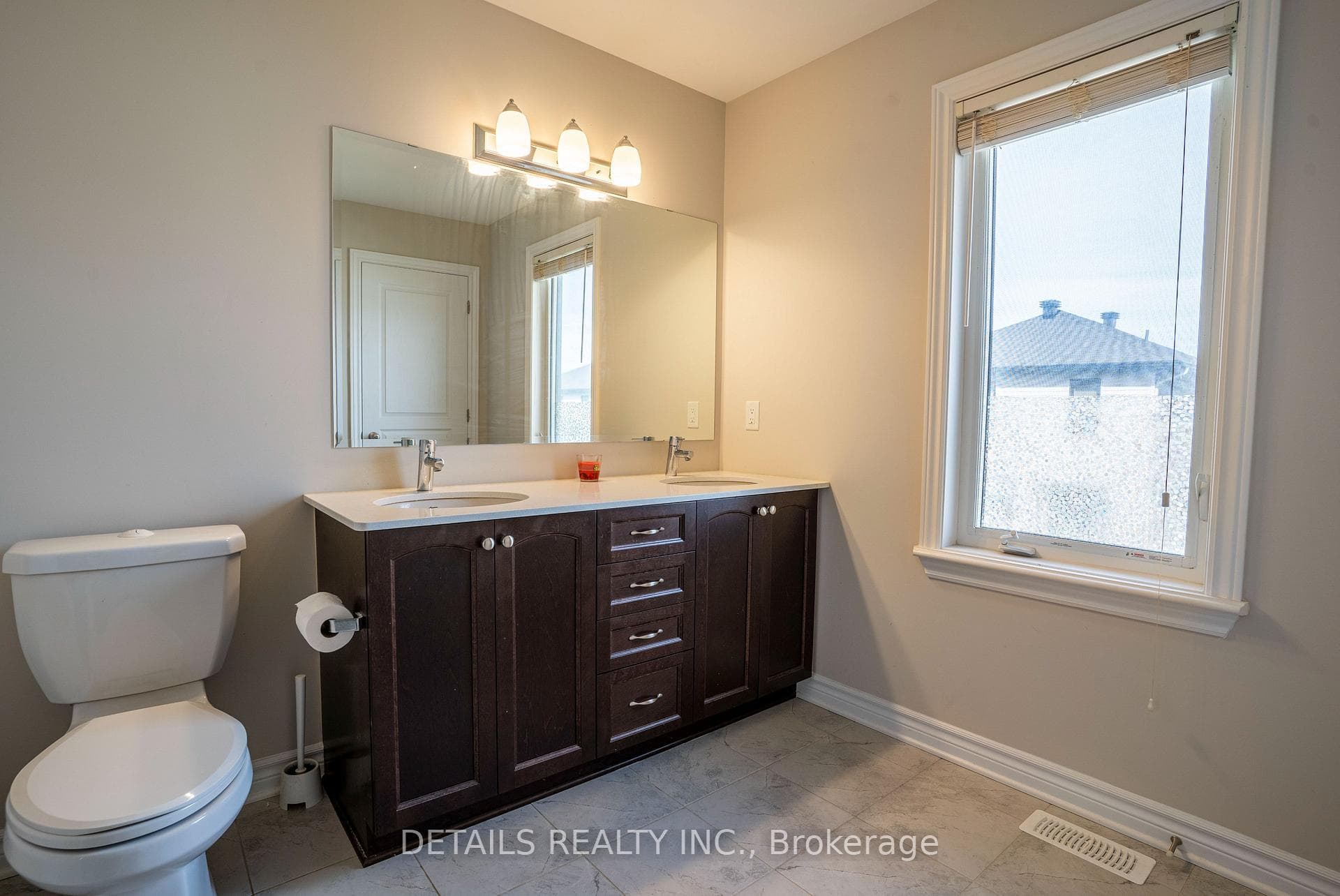 518 Silver Sage Avenue photo 16