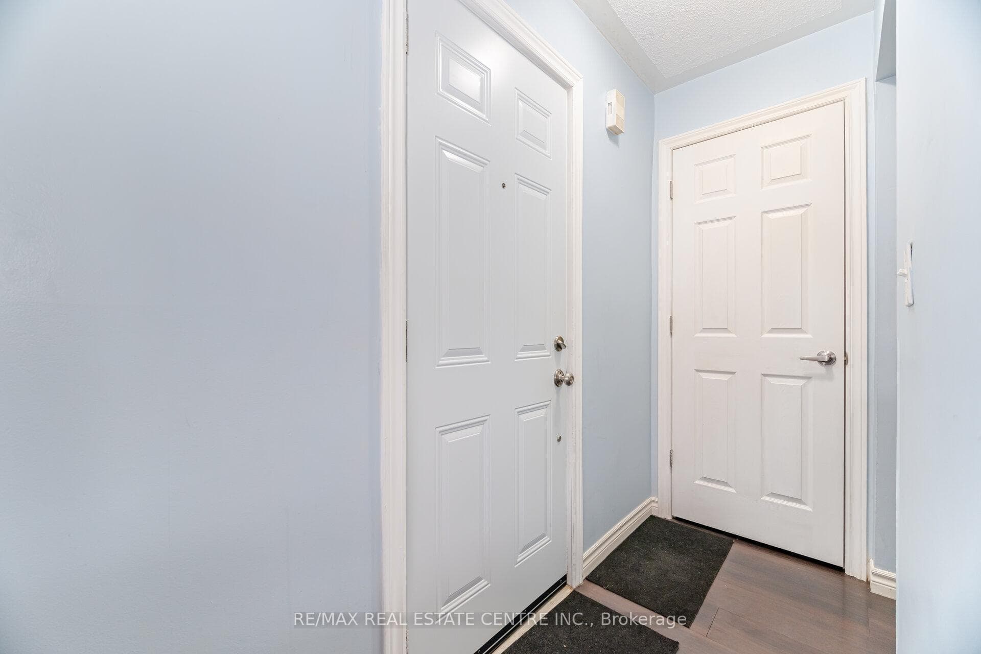 55 Bristol Road Unit 107 photo 4