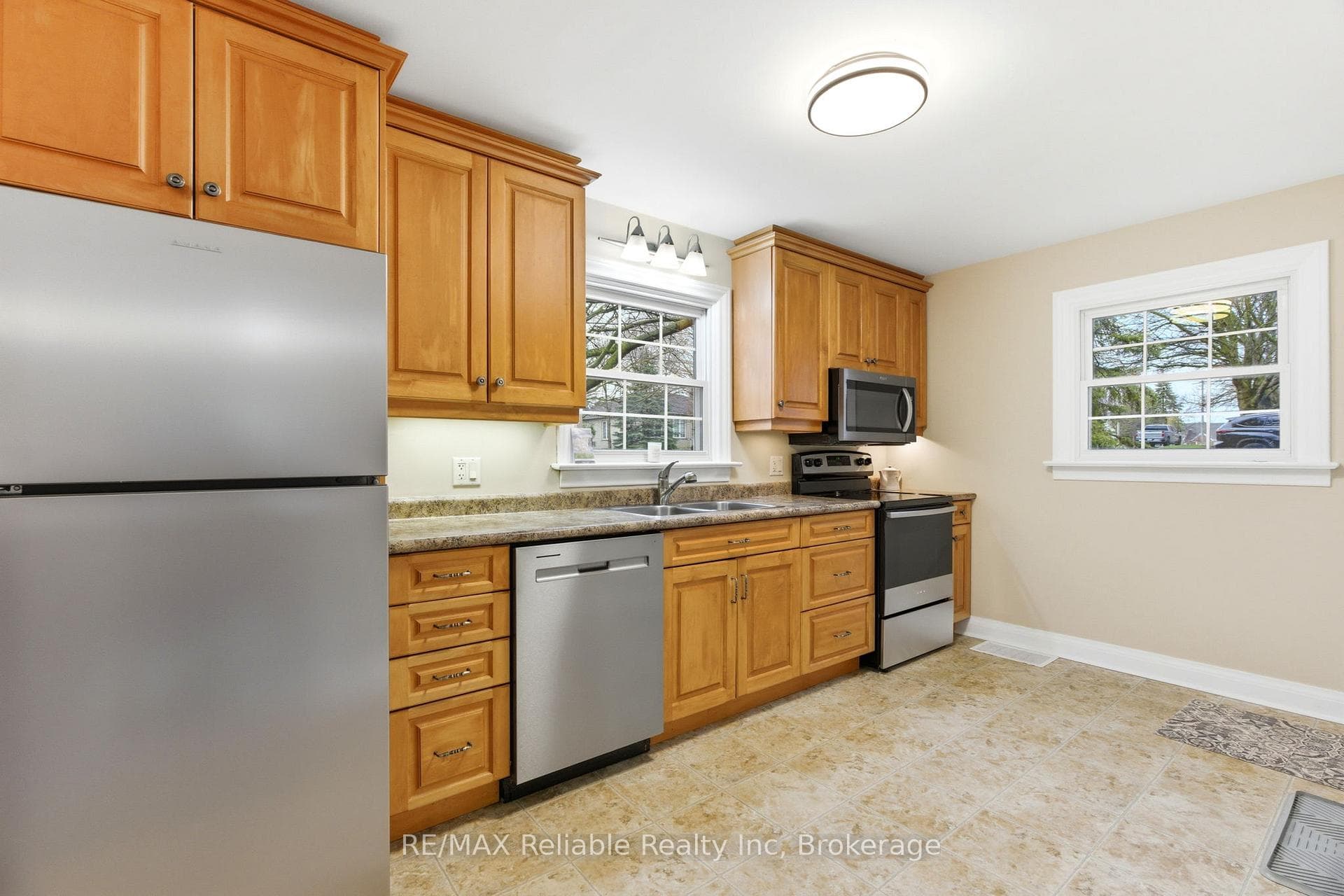 45 Whitehead Street photo 8