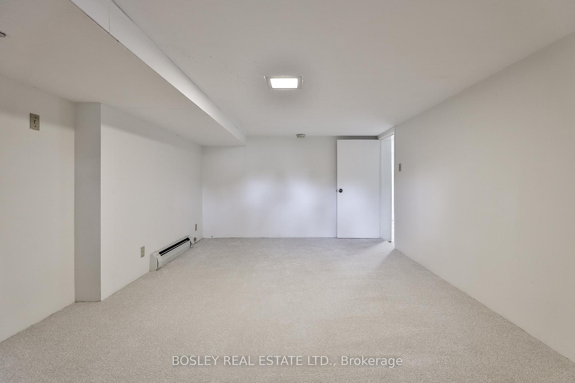 432 Broadway Avenue photo 28