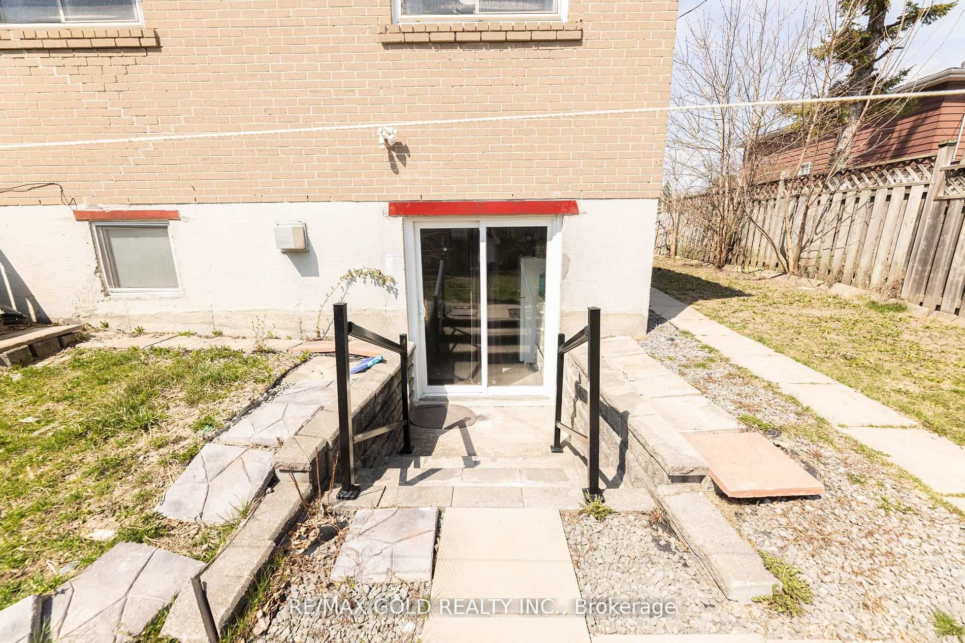 5 Dalton Place photo 32