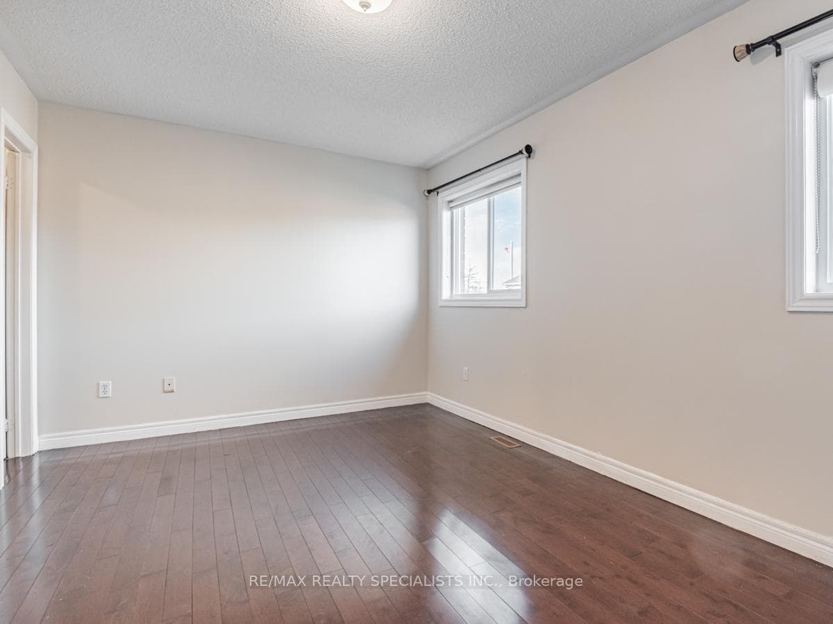 105 Windward Crescent Unit MAIN/2 photo 23