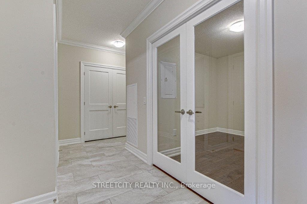 480 Callaway Road Unit 313 photo 23