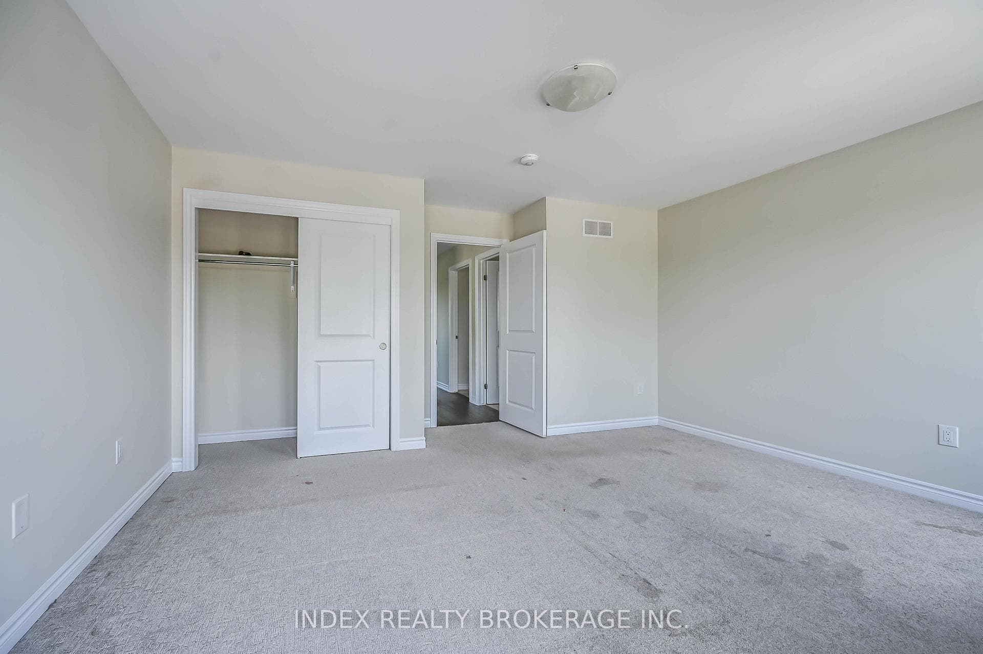 214 Mccabe Avenue photo 33