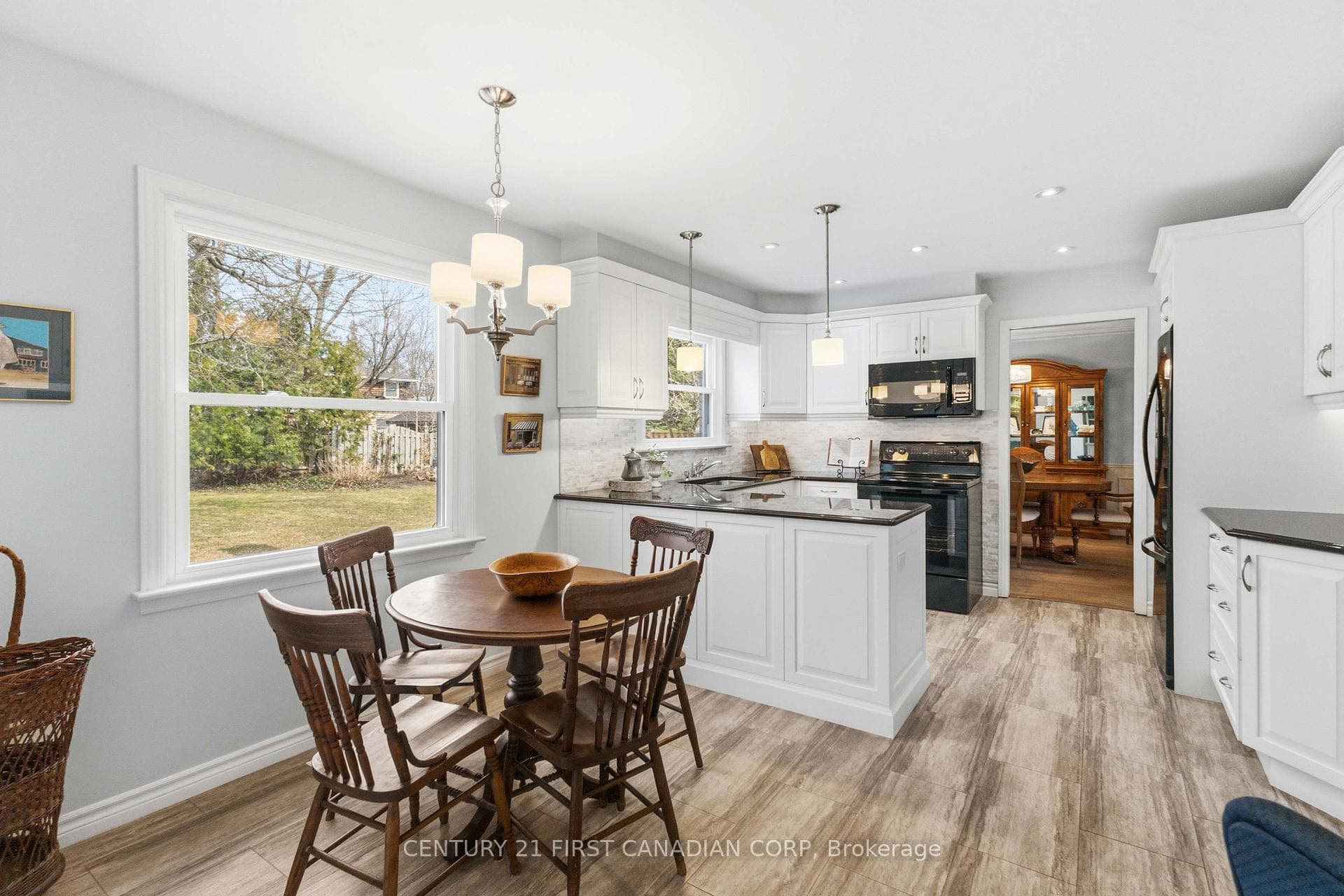 1080 Viscount Road photo 20