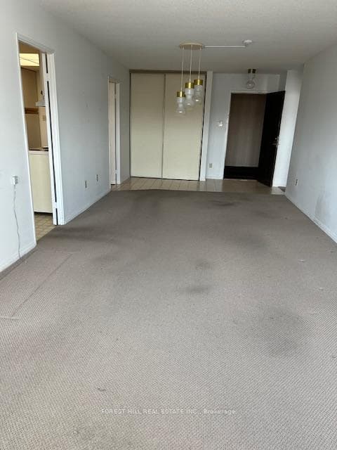 3000 Bathurst Street Unit 1106 photo 5
