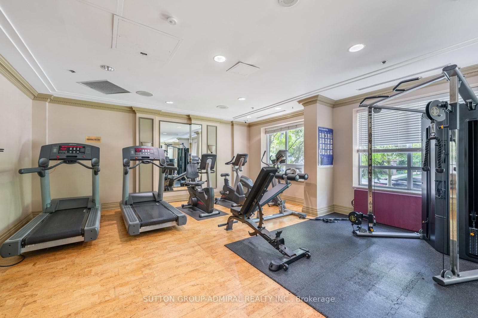 18 Sommerset Way Unit 1817 photo 21