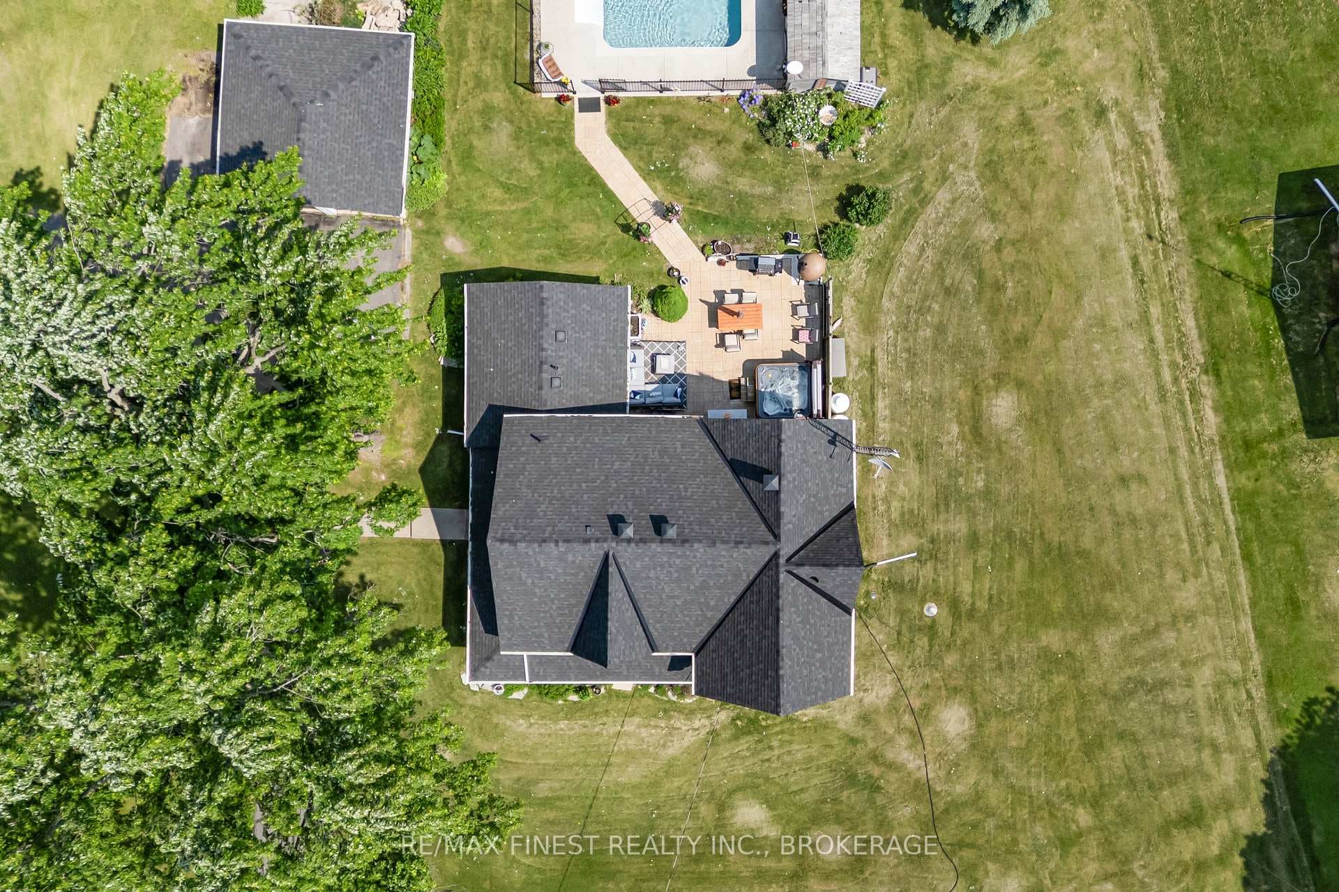 7407 County Road 2 N/A photo 42