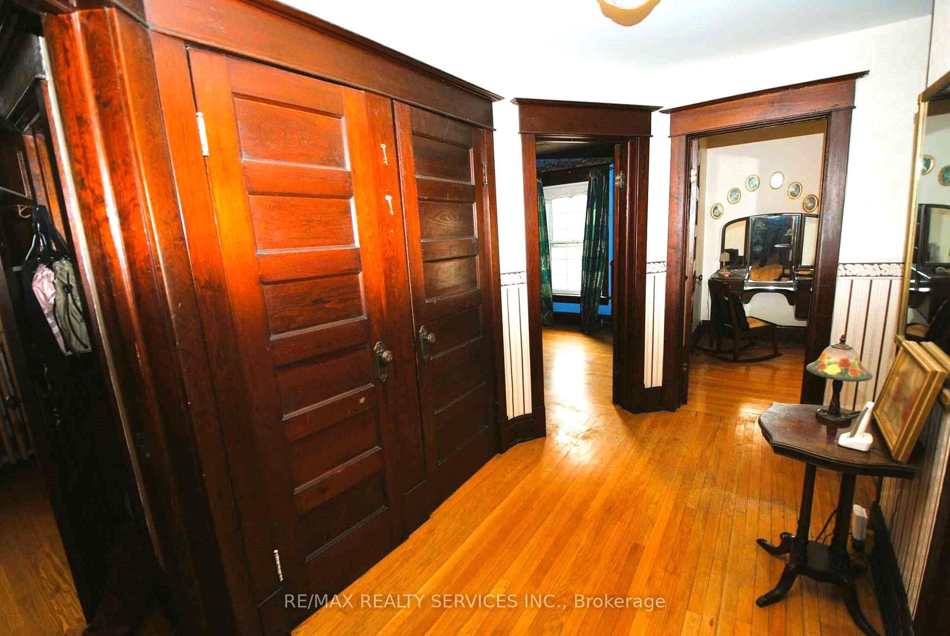 6 Elizabeth Street photo 23