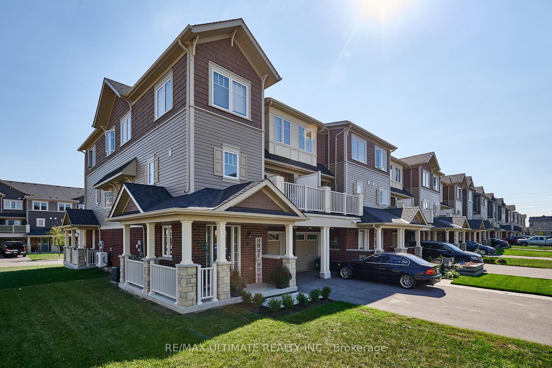 85 Far North Court photo 1