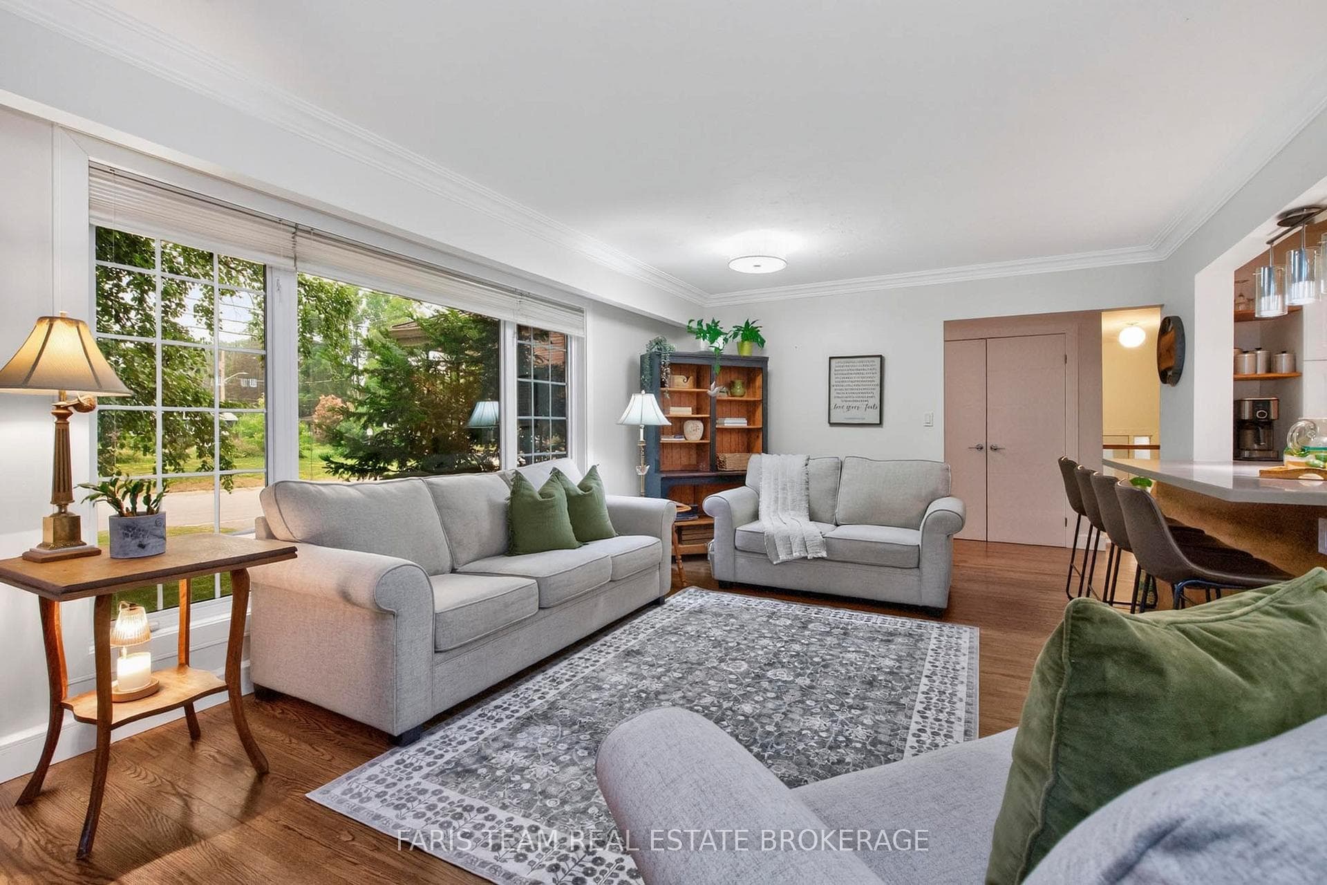 44 Jeffery Street photo 14