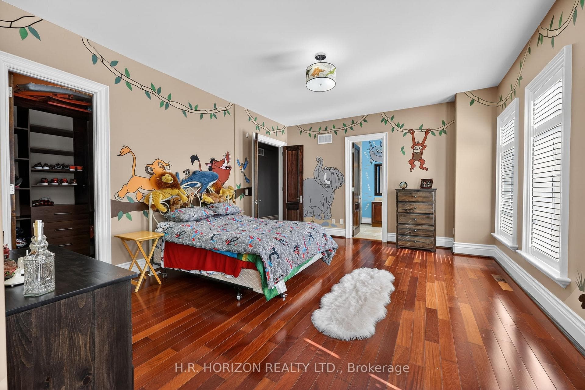 13045 Jane Street photo 27