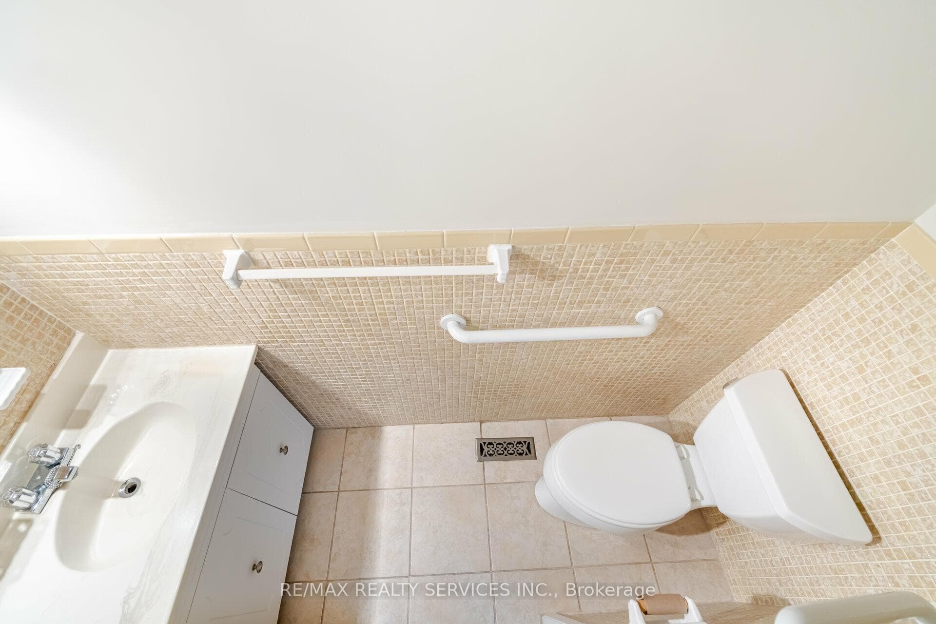 31 Rosefield Drive photo 19