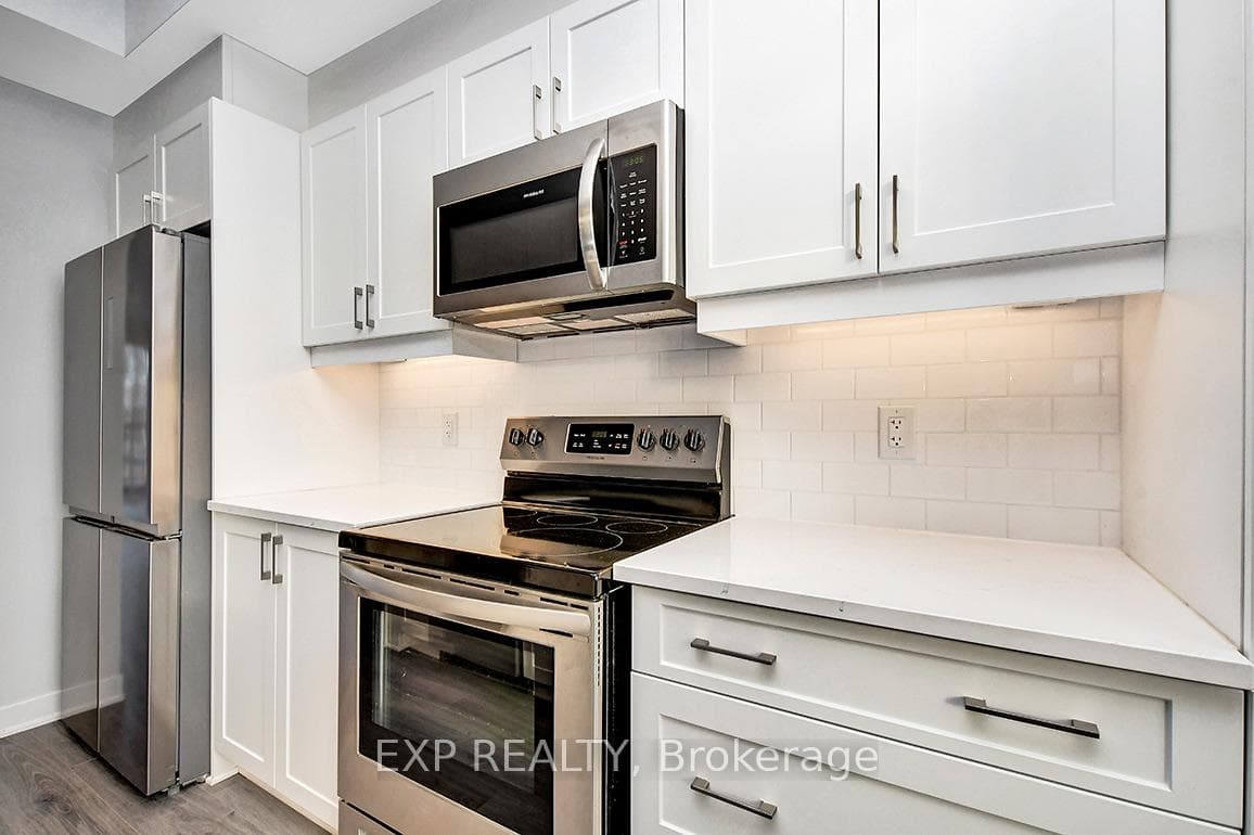 1258 Hemlock Road photo 23