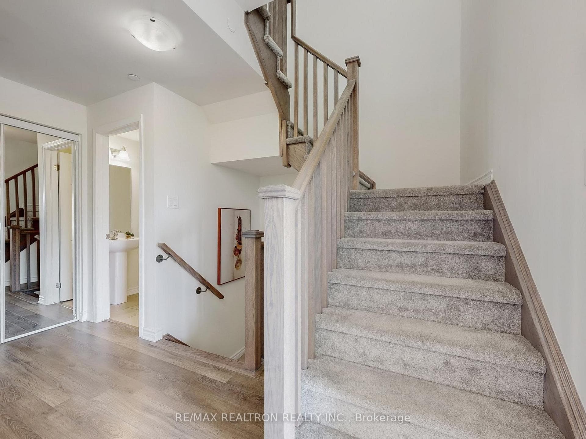 2791 Eglinton Avenue Unit 506 photo 24
