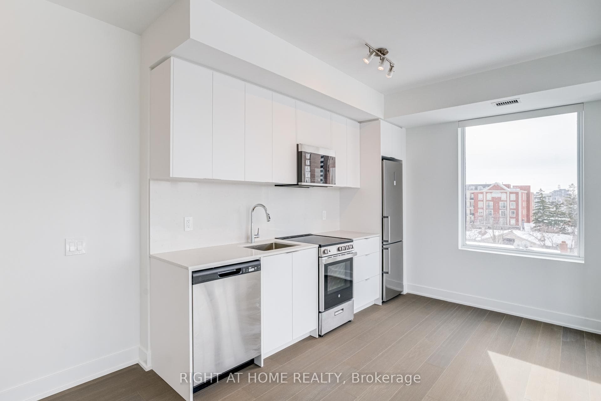 2088 James Street Unit 510 photo 12