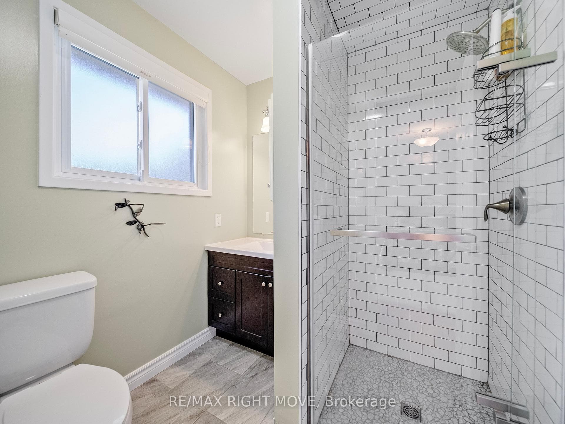 298 Leonard Drive photo 21
