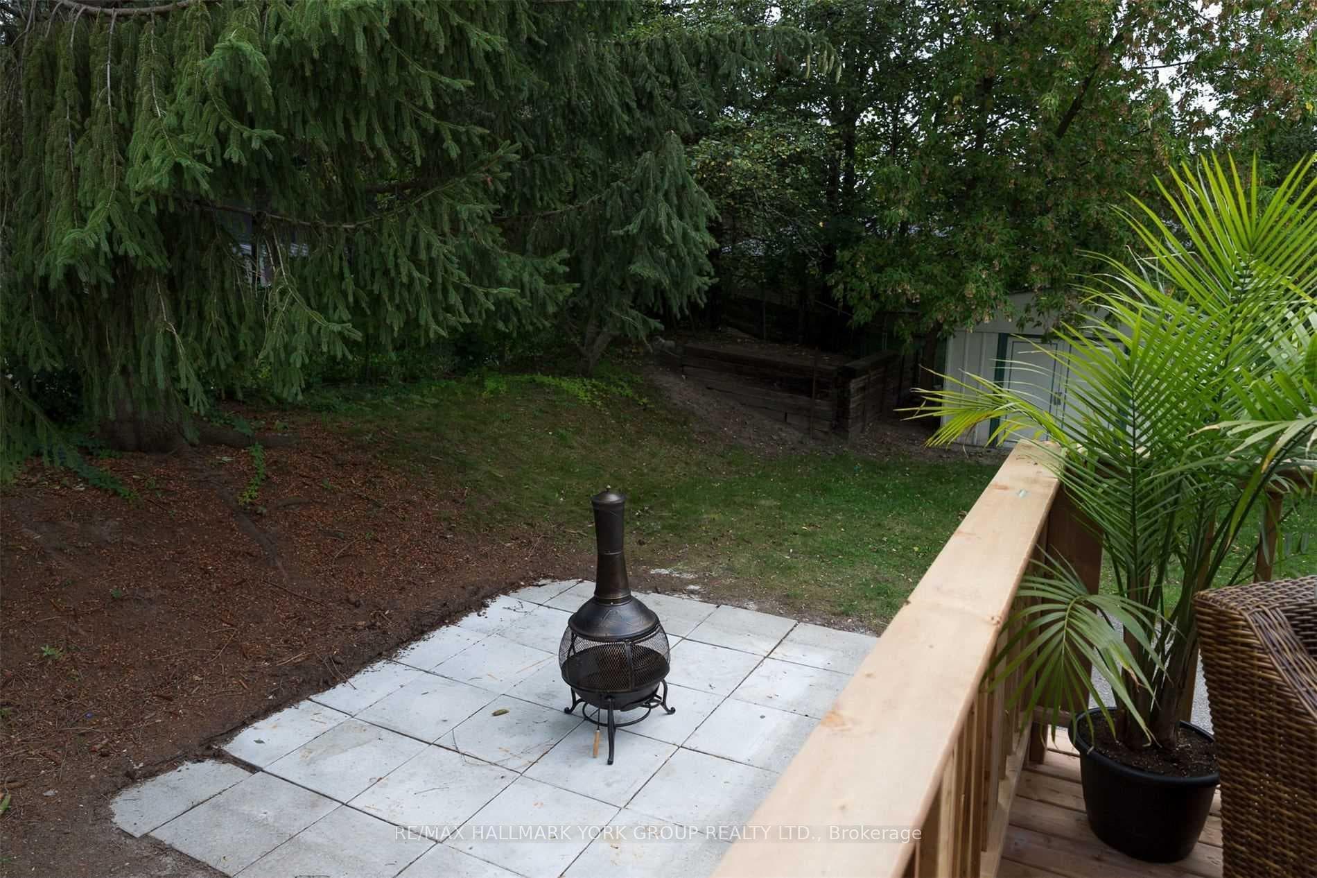 96 Tecumseh Drive photo 14