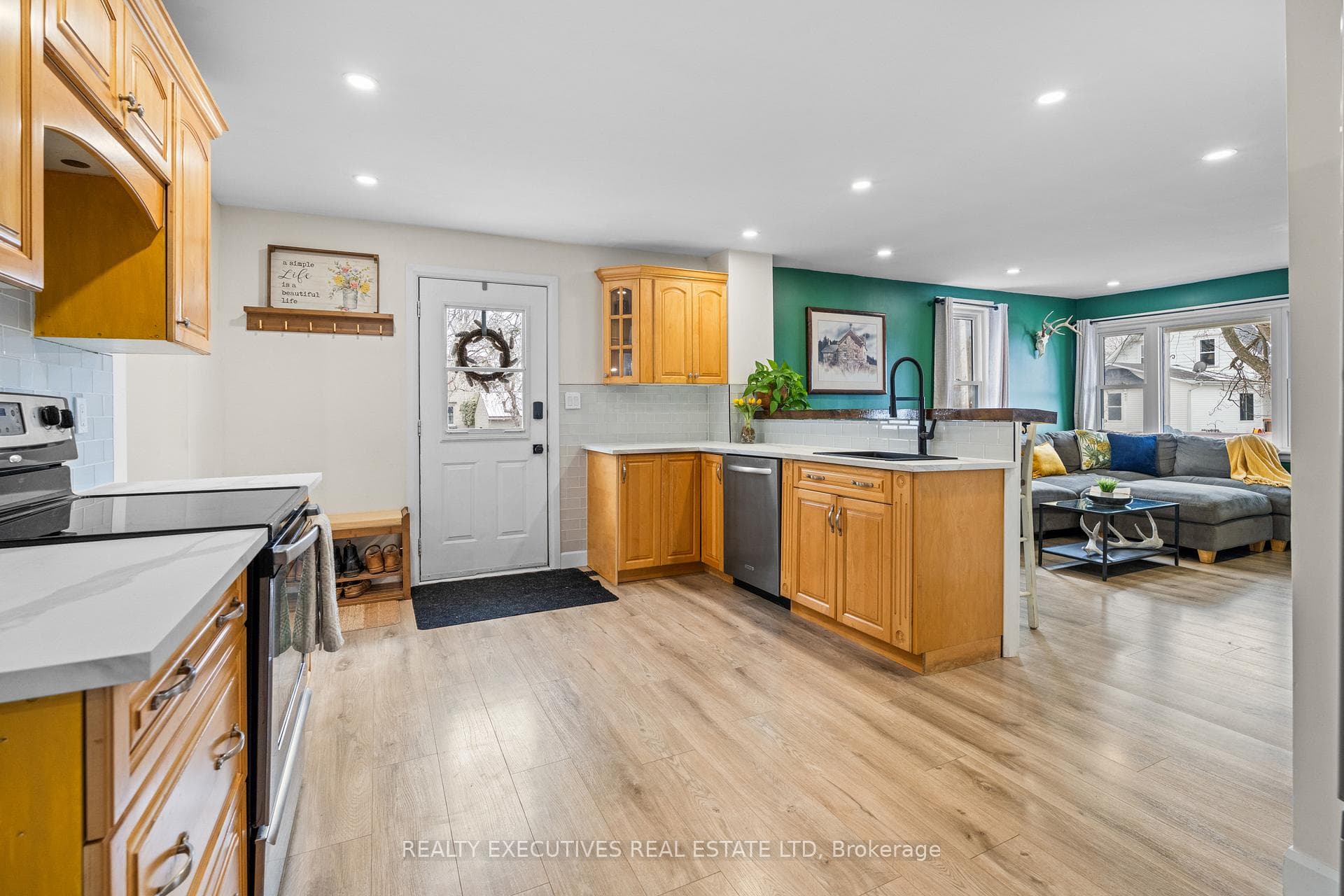 Open concept Kitchen/Living