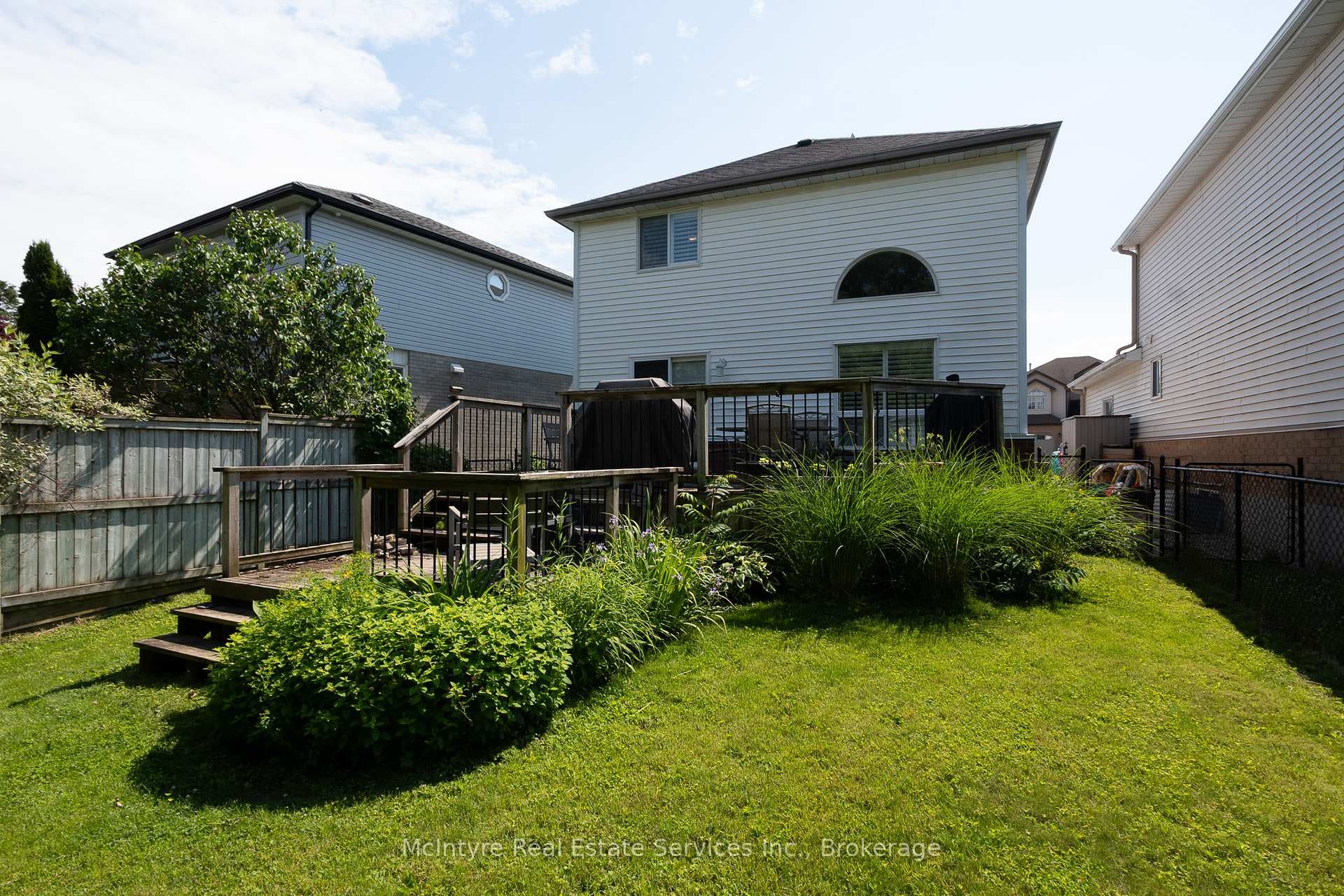 560 Penny Lane photo 38