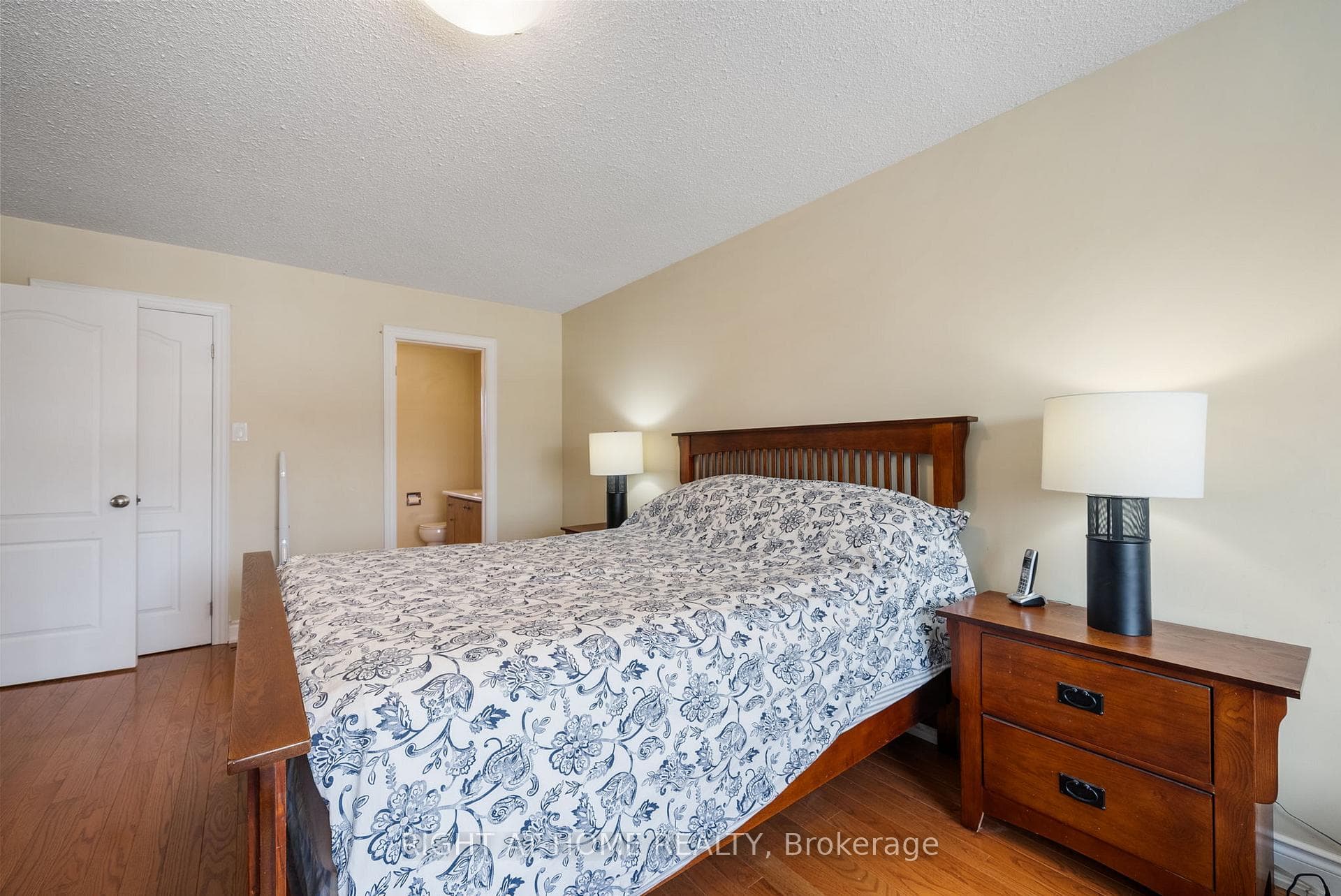 5676 Brightpool Crescent photo 21