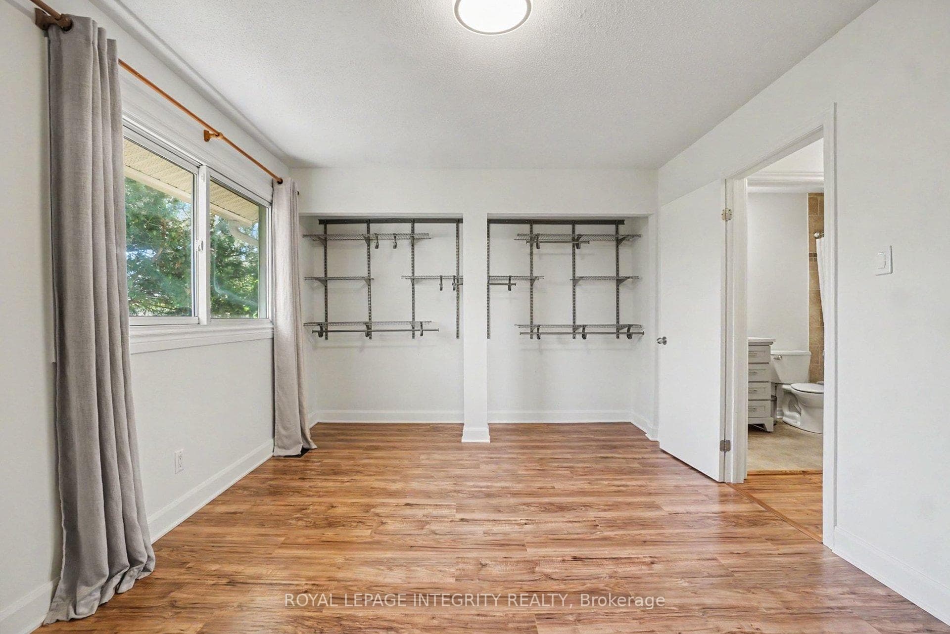 1507 Ballard Court Unit 2 photo 10