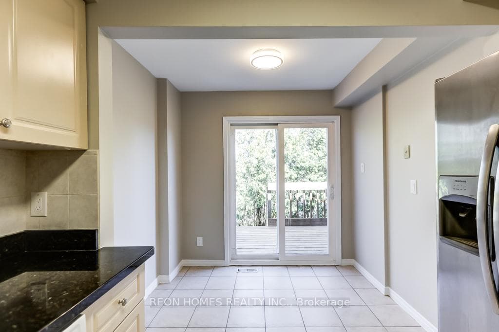 46 Foxglove Court photo 15