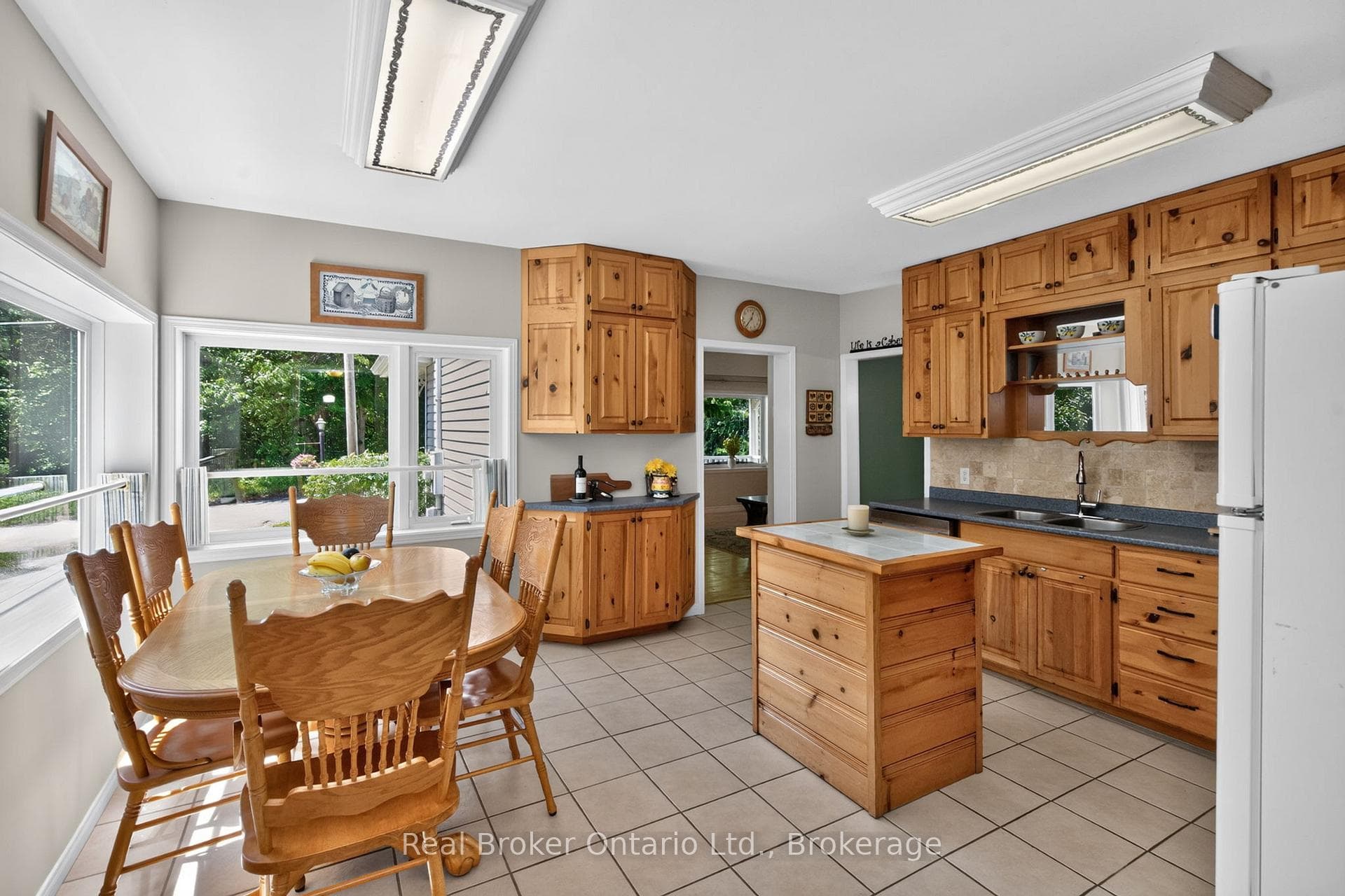 71 Park Street photo 11
