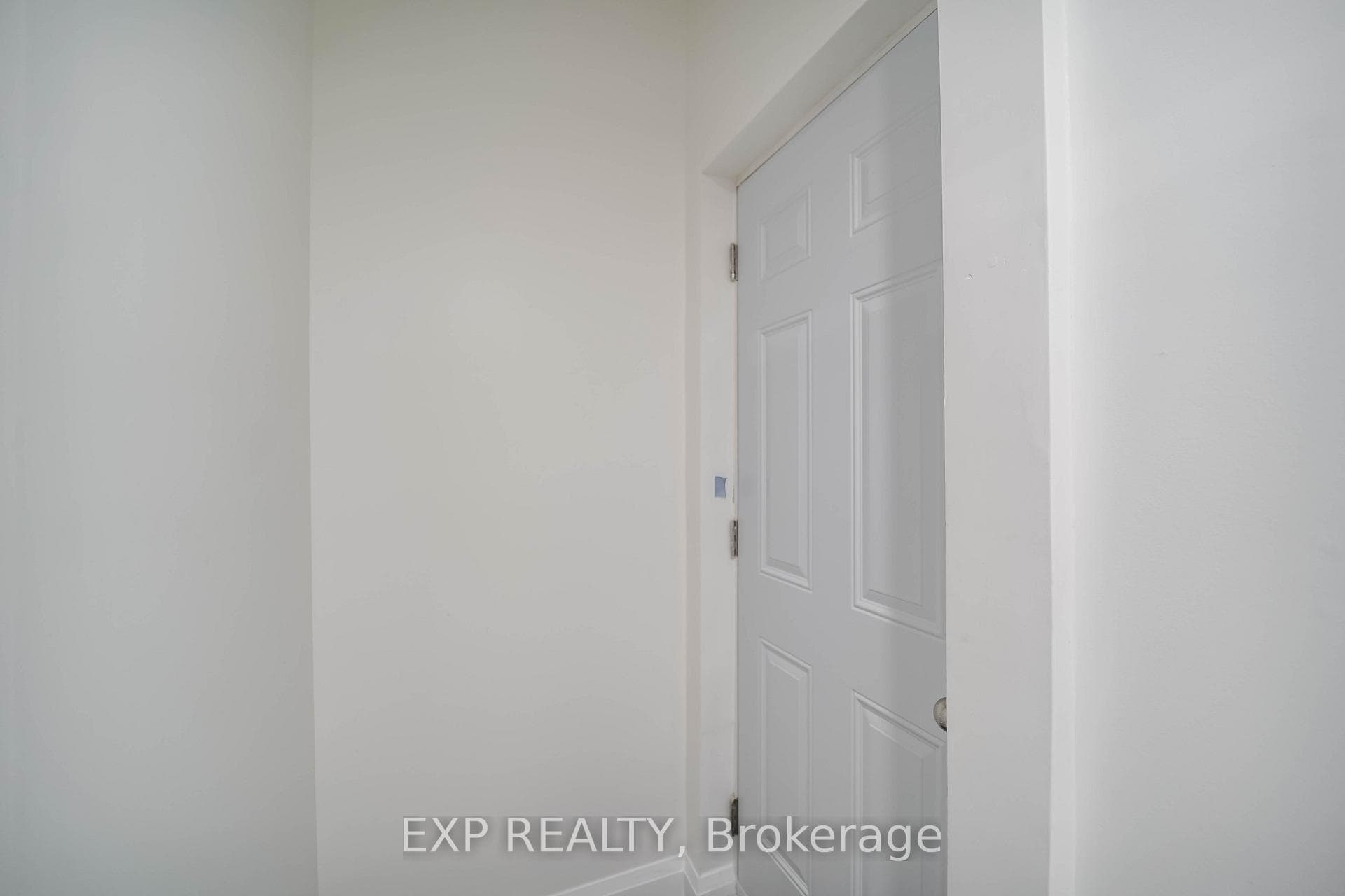 25 Nabob Crescent Unit Upper Lvl photo 30
