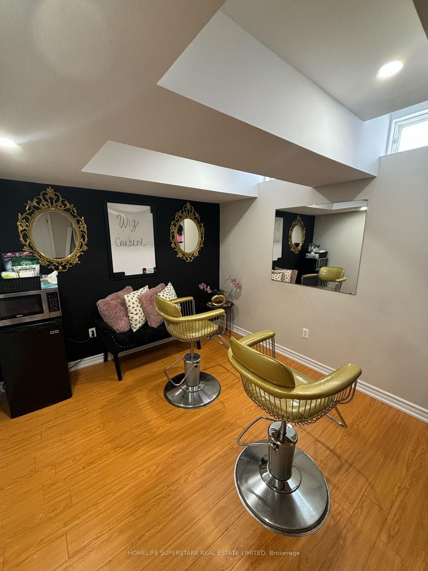 2271 Major Mackenzie Drive photo 6