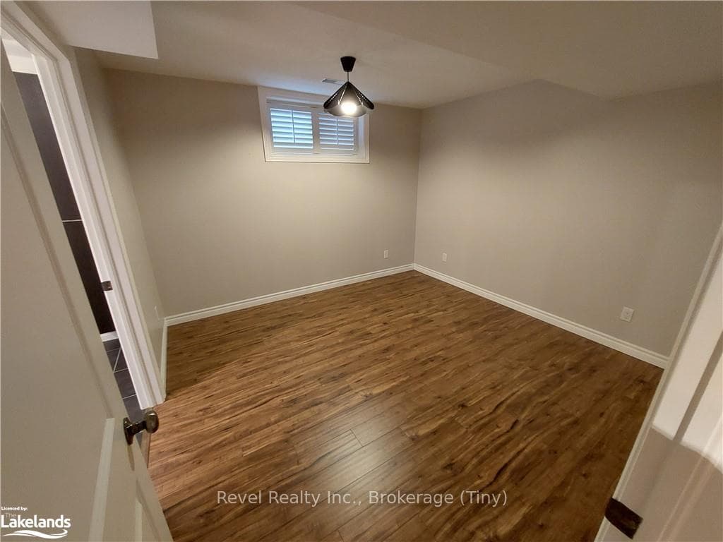 155 GRIFFIN Street photo 12