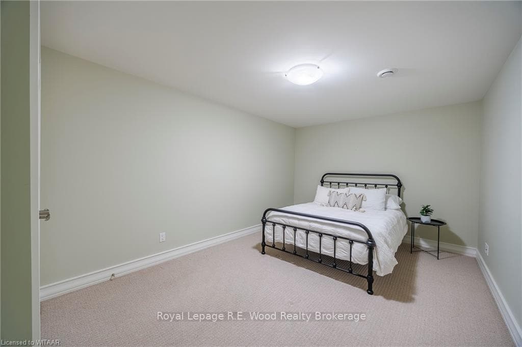 5 WOOD HAVEN Drive Unit 102 photo 25
