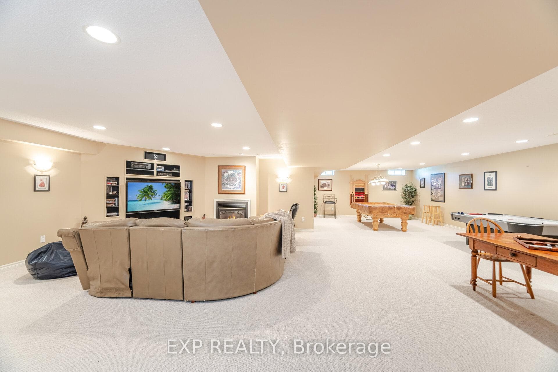 37 Links Lane photo 18