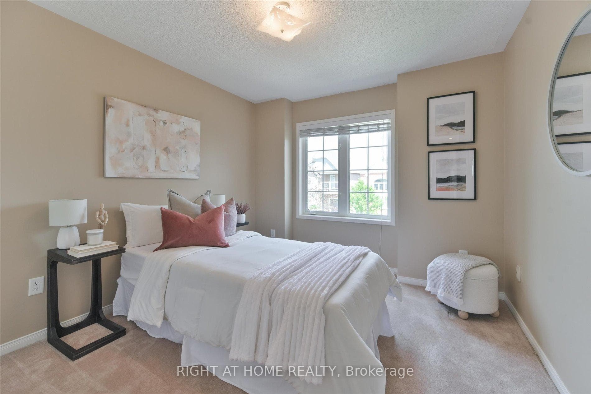 94 Moynahan Crescent photo 28