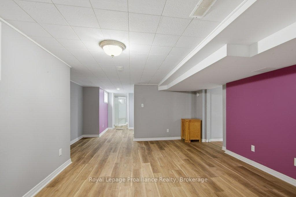 395 Sidney Street photo 20