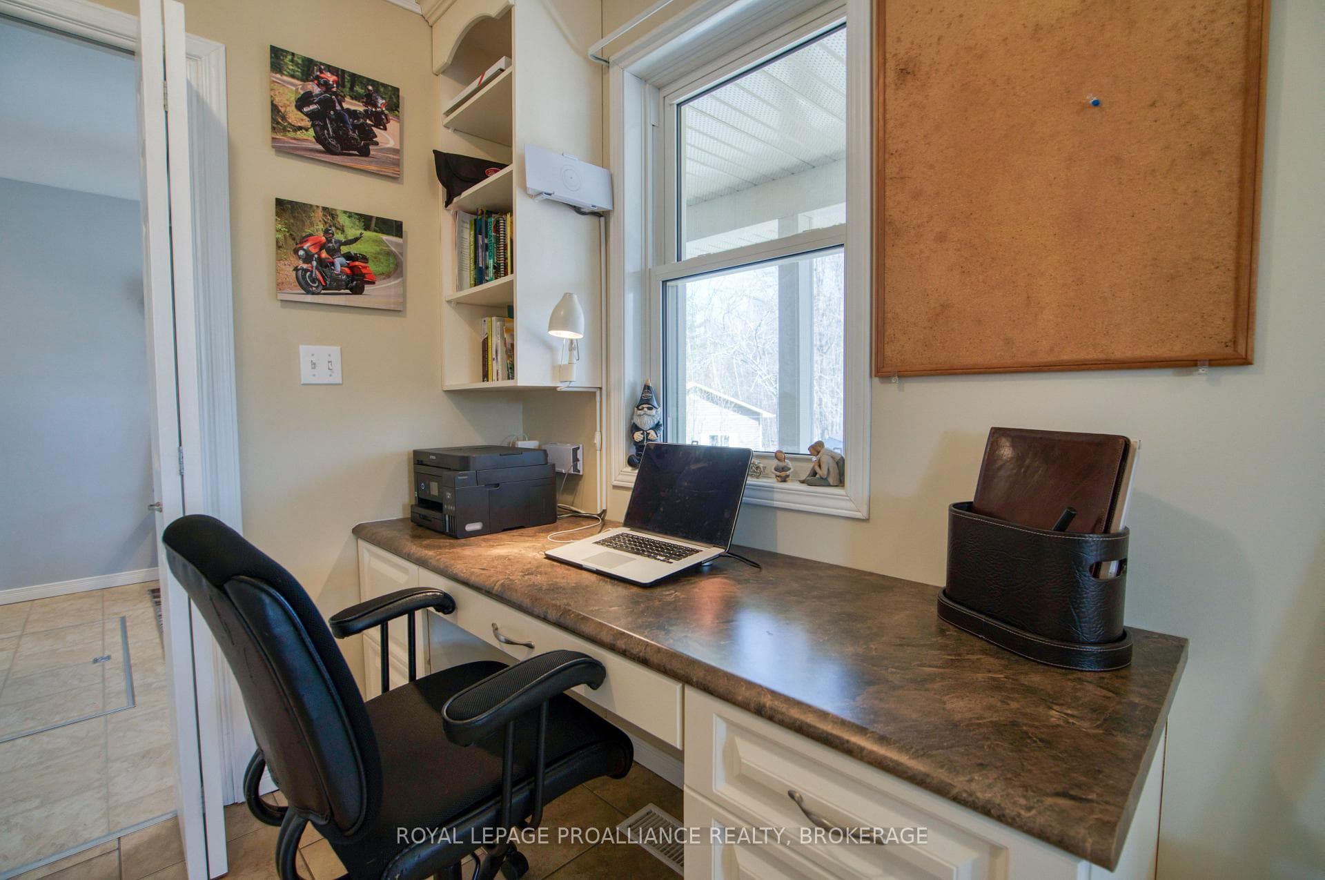 Office nook