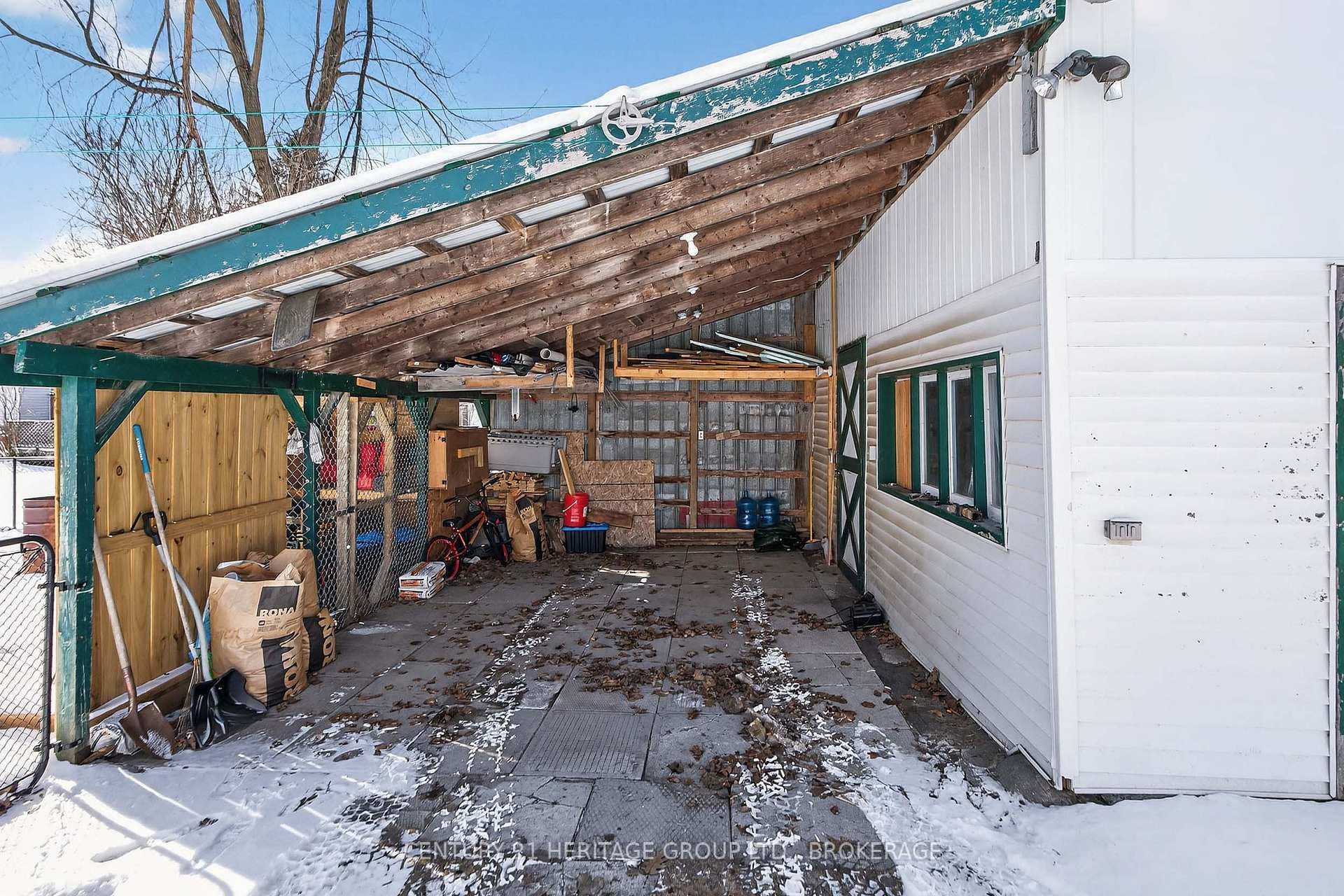 4089 Perth Road photo 13