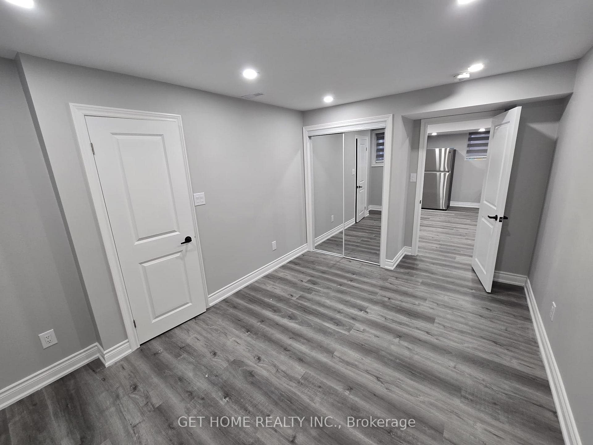 99 Maskell Crescent Unit Bsmt photo 12