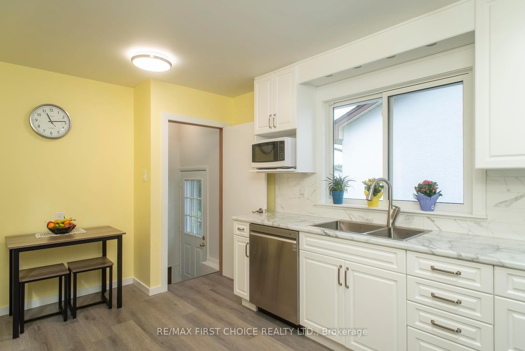 616 Cherrydale Place photo 20