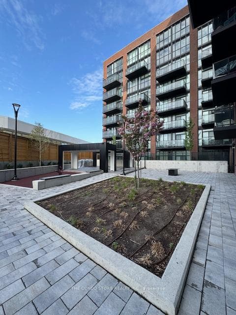 2300 St.Clair Avenue Unit 510 photo 11