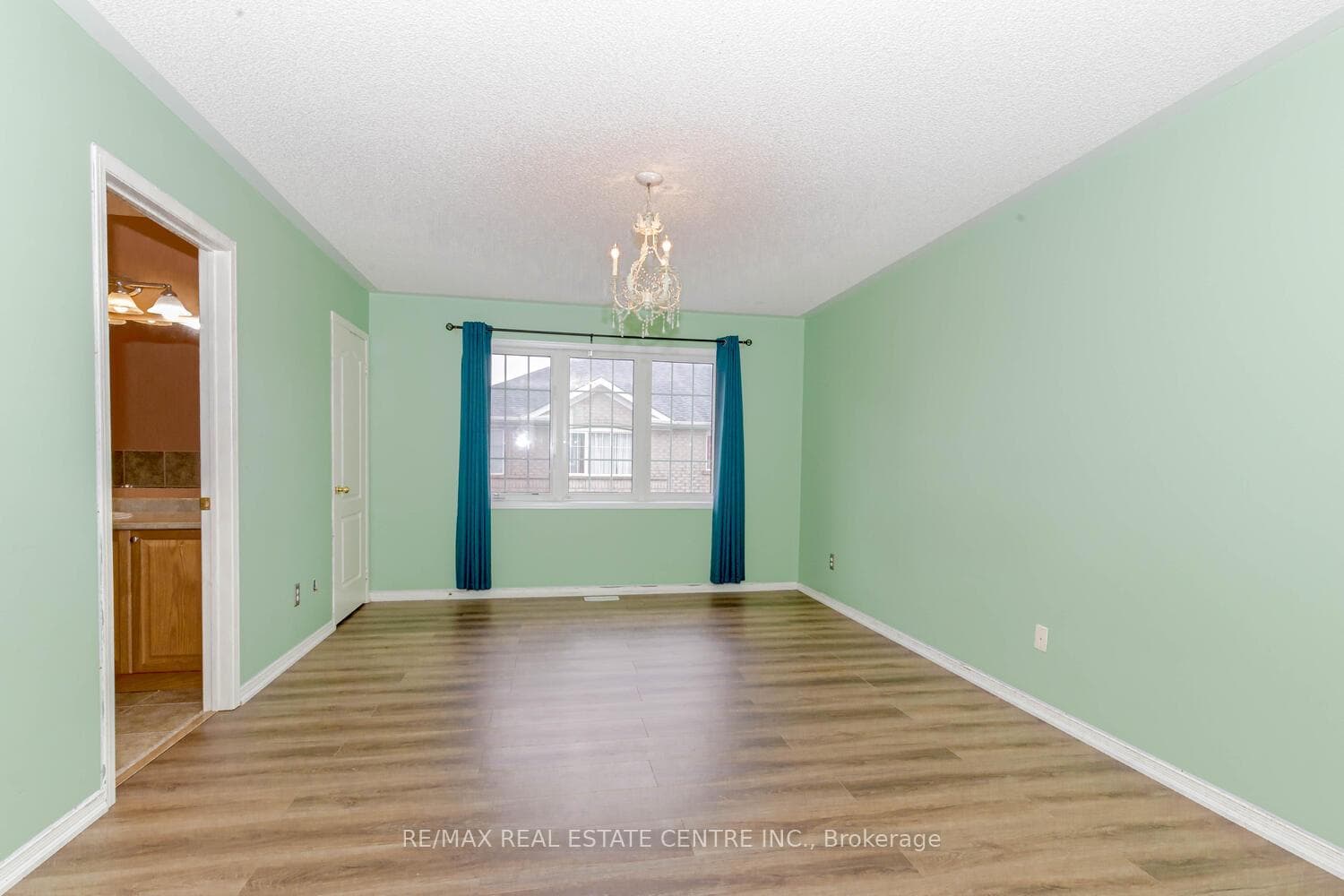 19 Silverbell Court photo 18