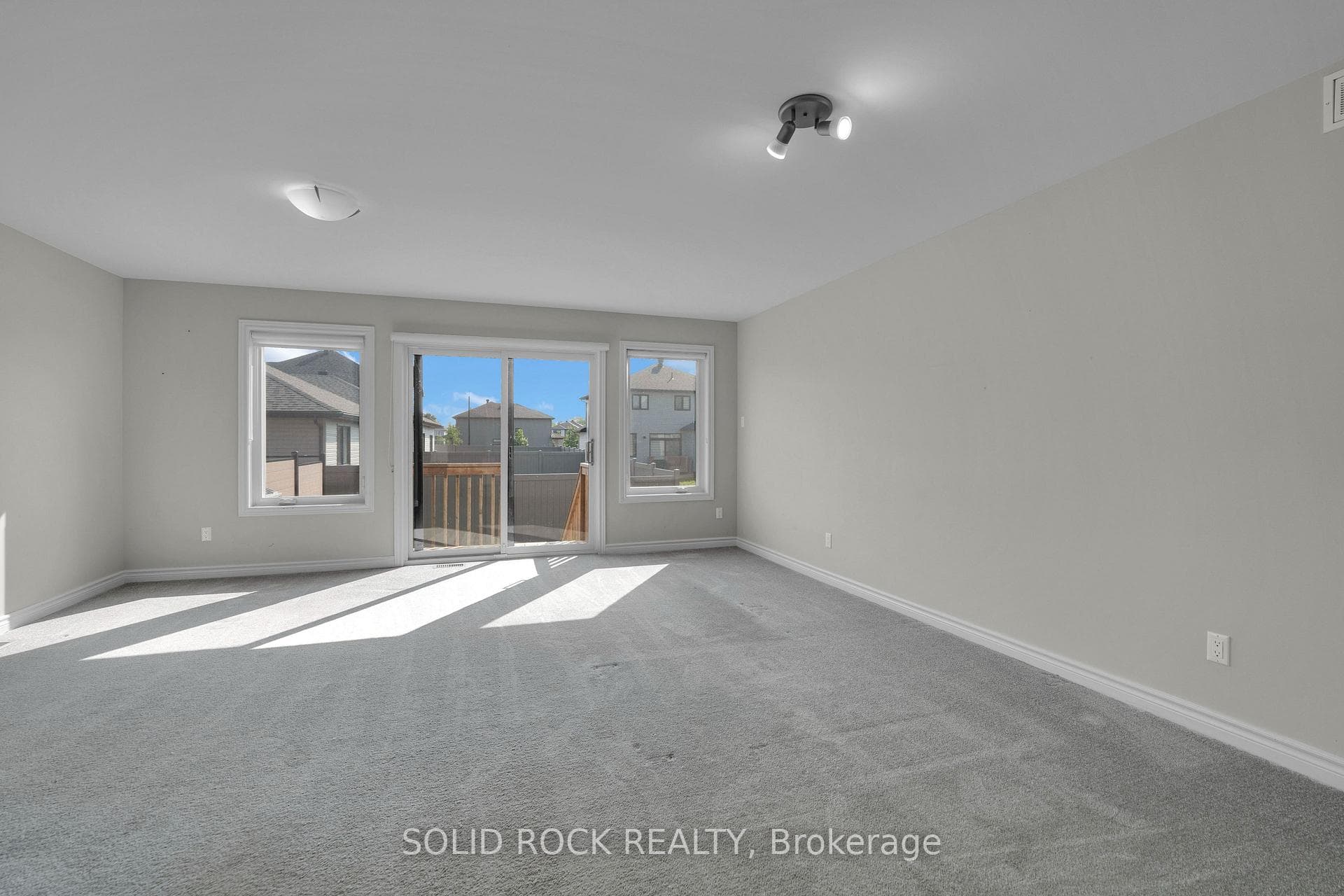 82 O'Donovan Drive photo 10