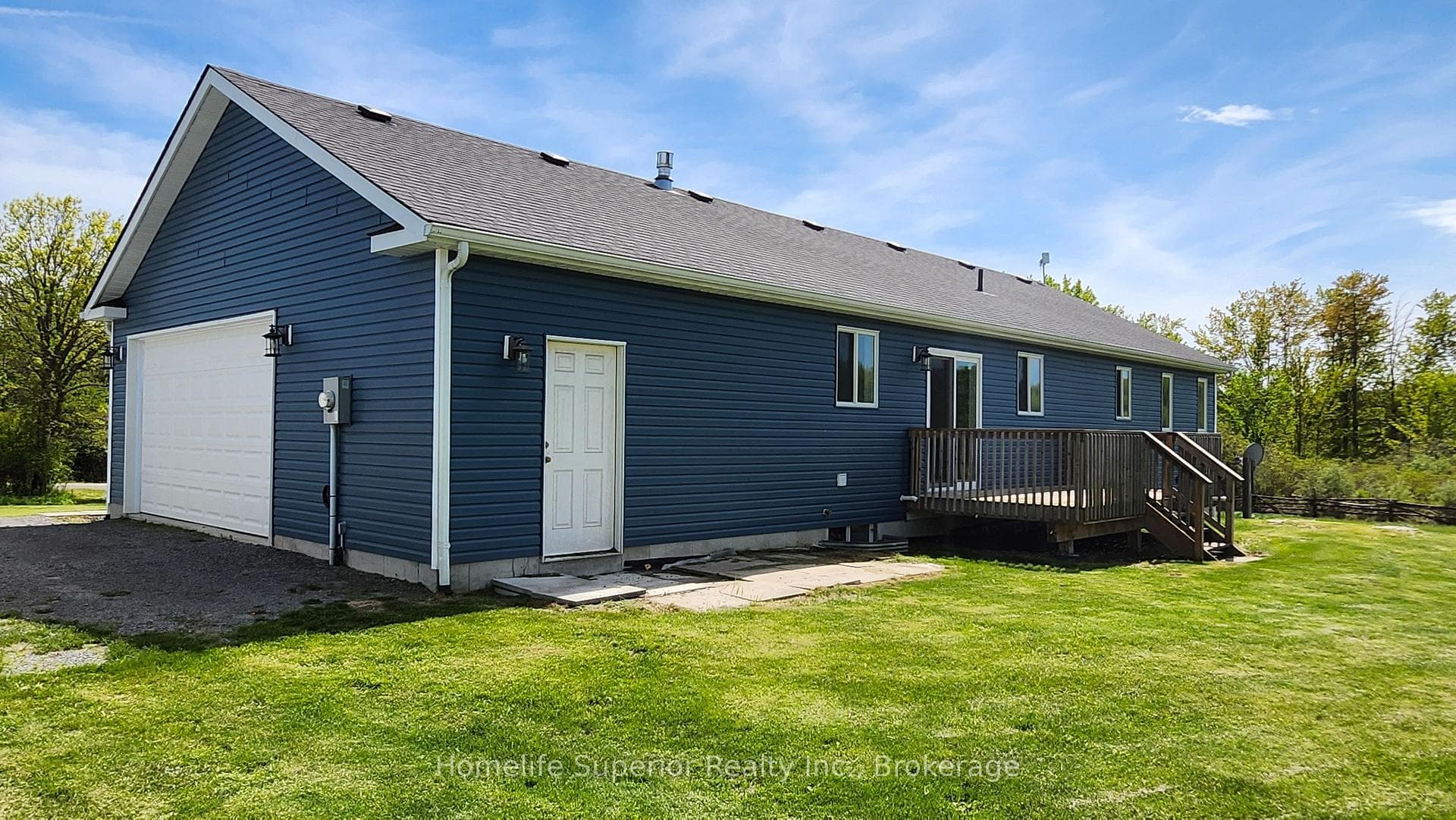 307 Tracey Road photo 3