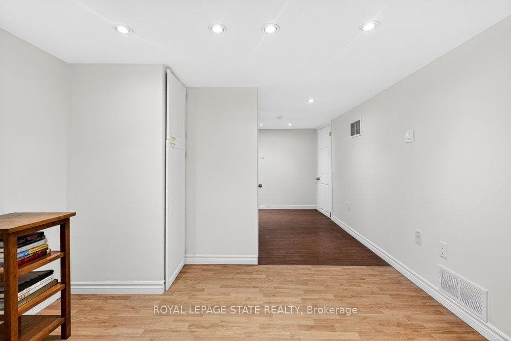 78 East 14th Street photo 23